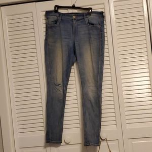 Womens light wash skinny jeans